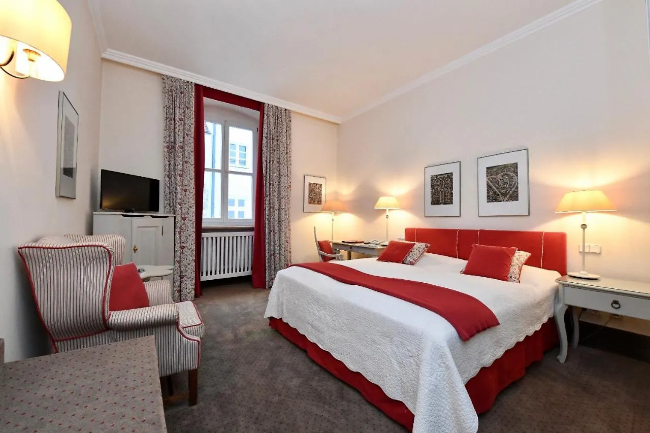 רגנסבורג Hotel Bischofshof Am Dom 4*,  גרמניה